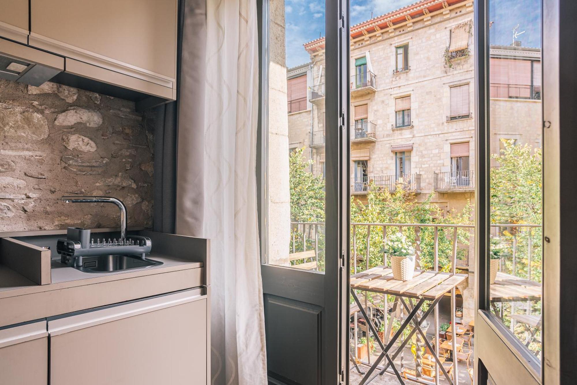Apt 3 Cipres Жирона Экстерьер фото
